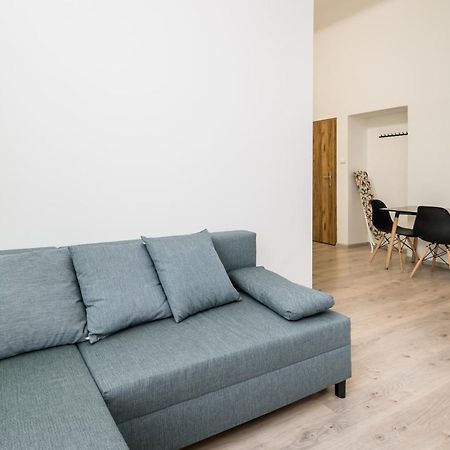 Jm Rooms Lubicz II Krakow Bagian luar foto