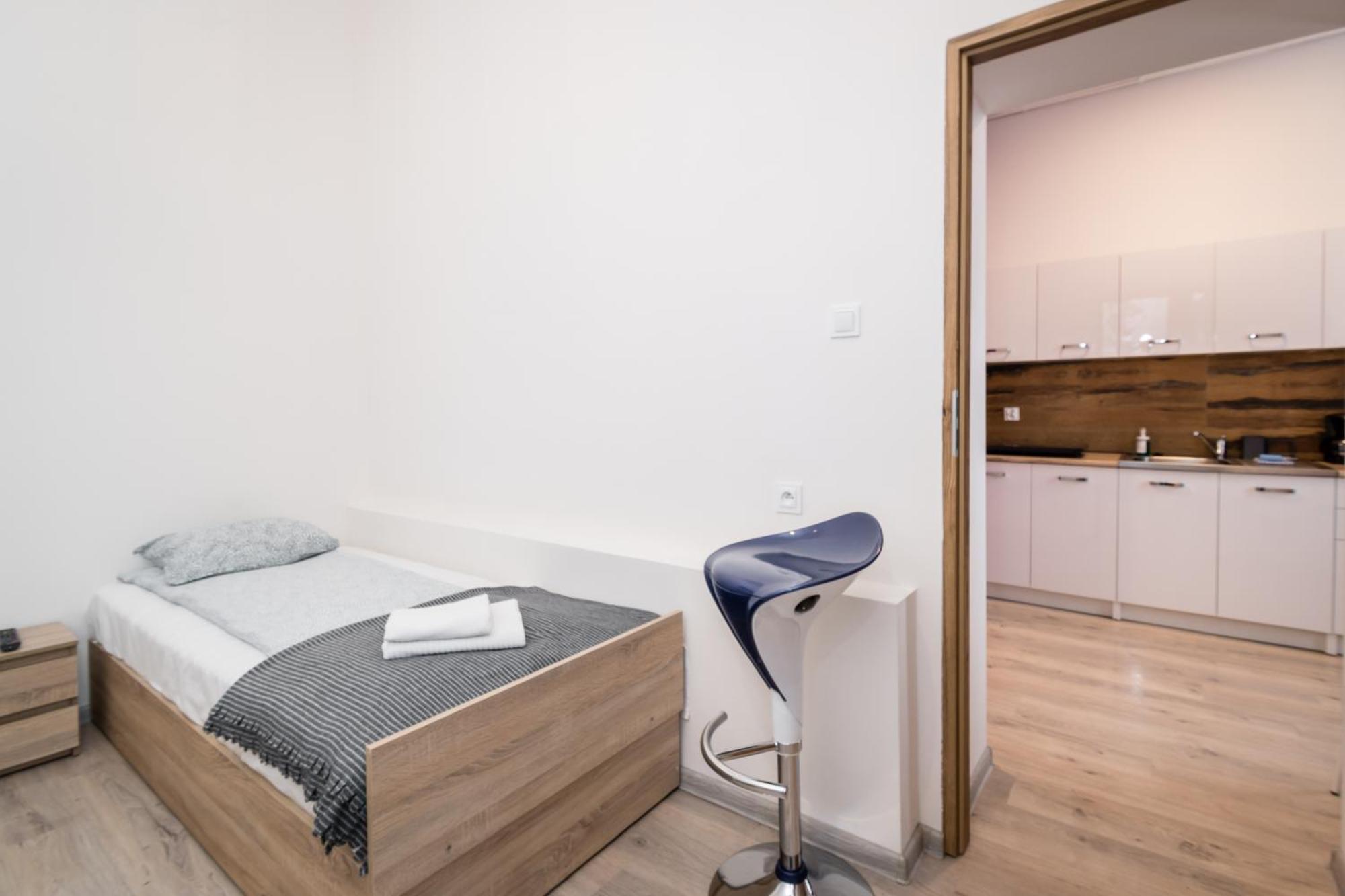 Jm Rooms Lubicz II Krakow Bagian luar foto