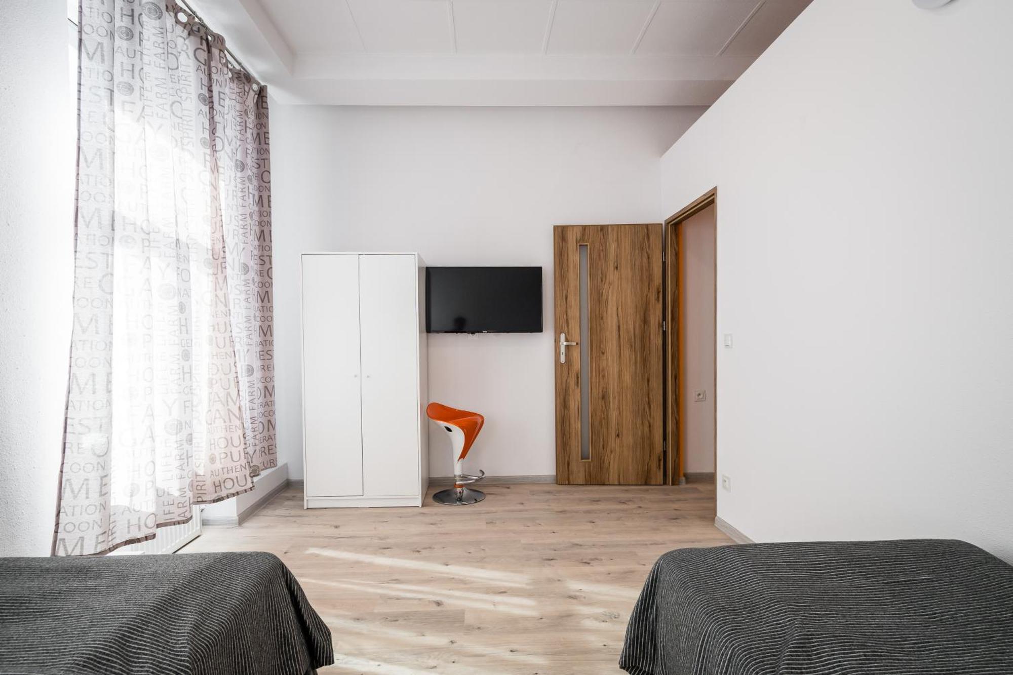 Jm Rooms Lubicz II Krakow Bagian luar foto